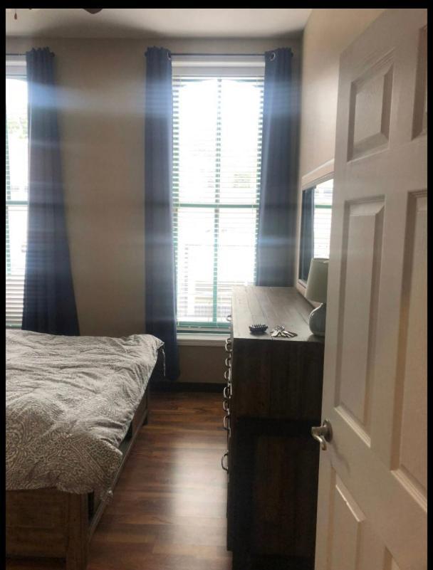 Jefferson Street Loft 20 Day Minimum Stay Burlington Zewnętrze zdjęcie